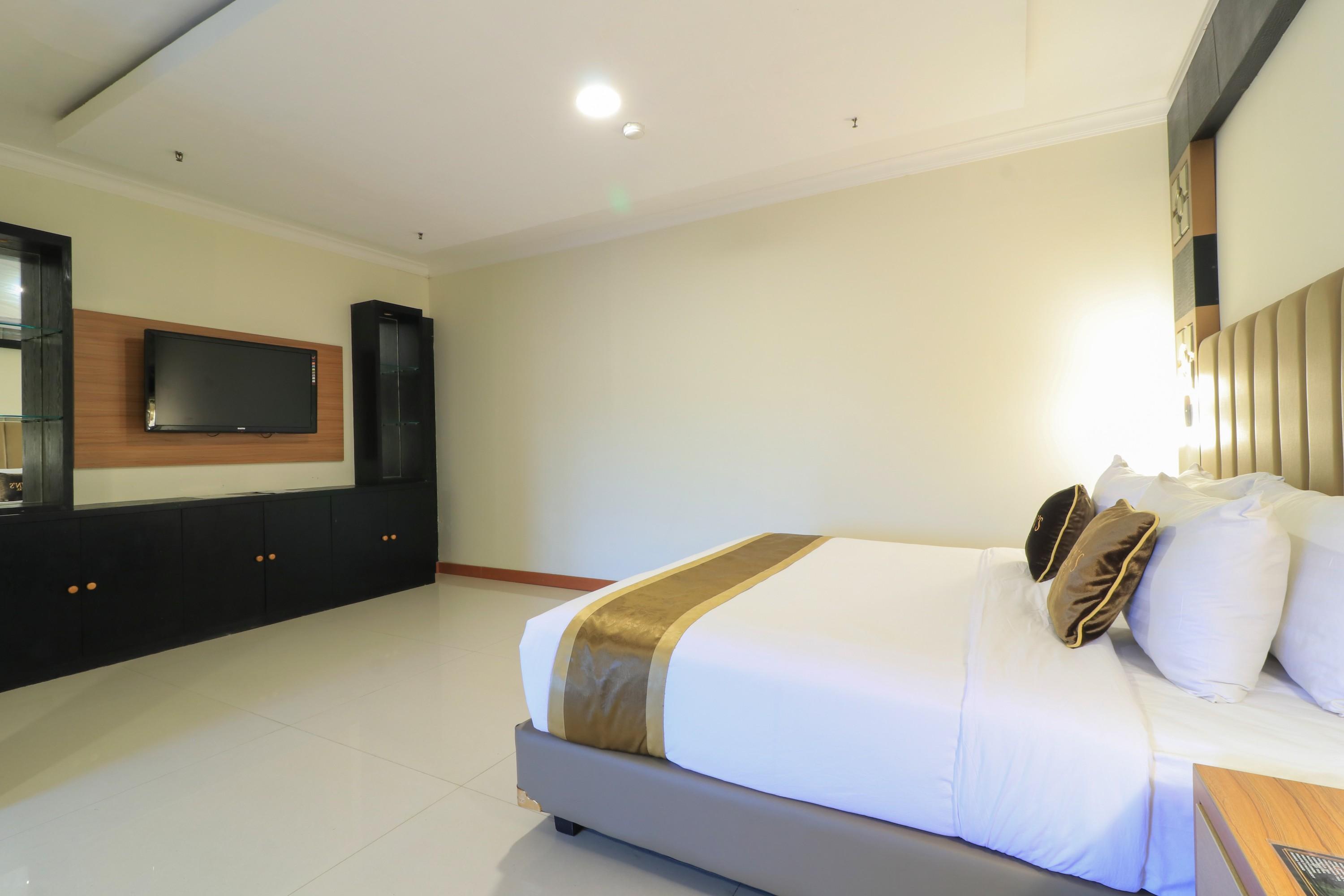 Coins Hotel Джакарта Екстер'єр фото