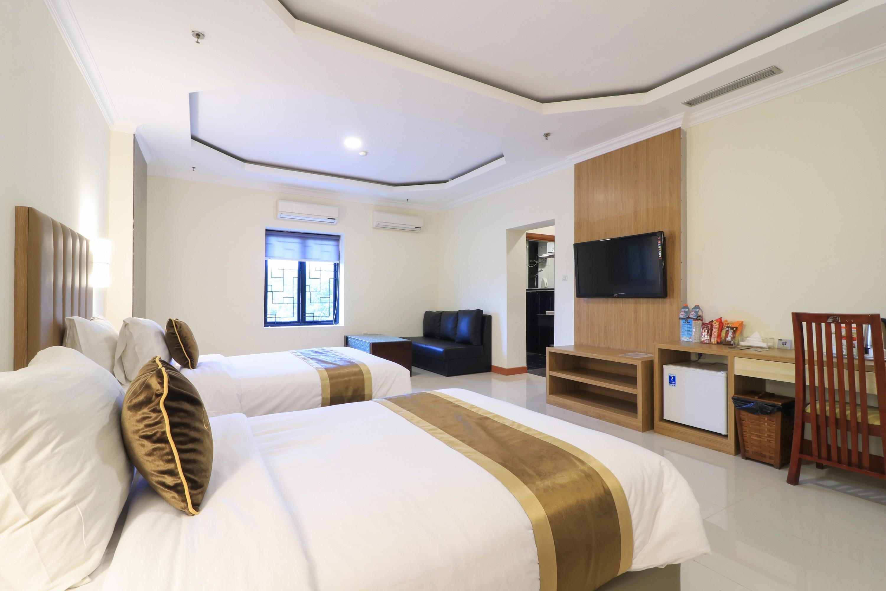 Coins Hotel Джакарта Екстер'єр фото