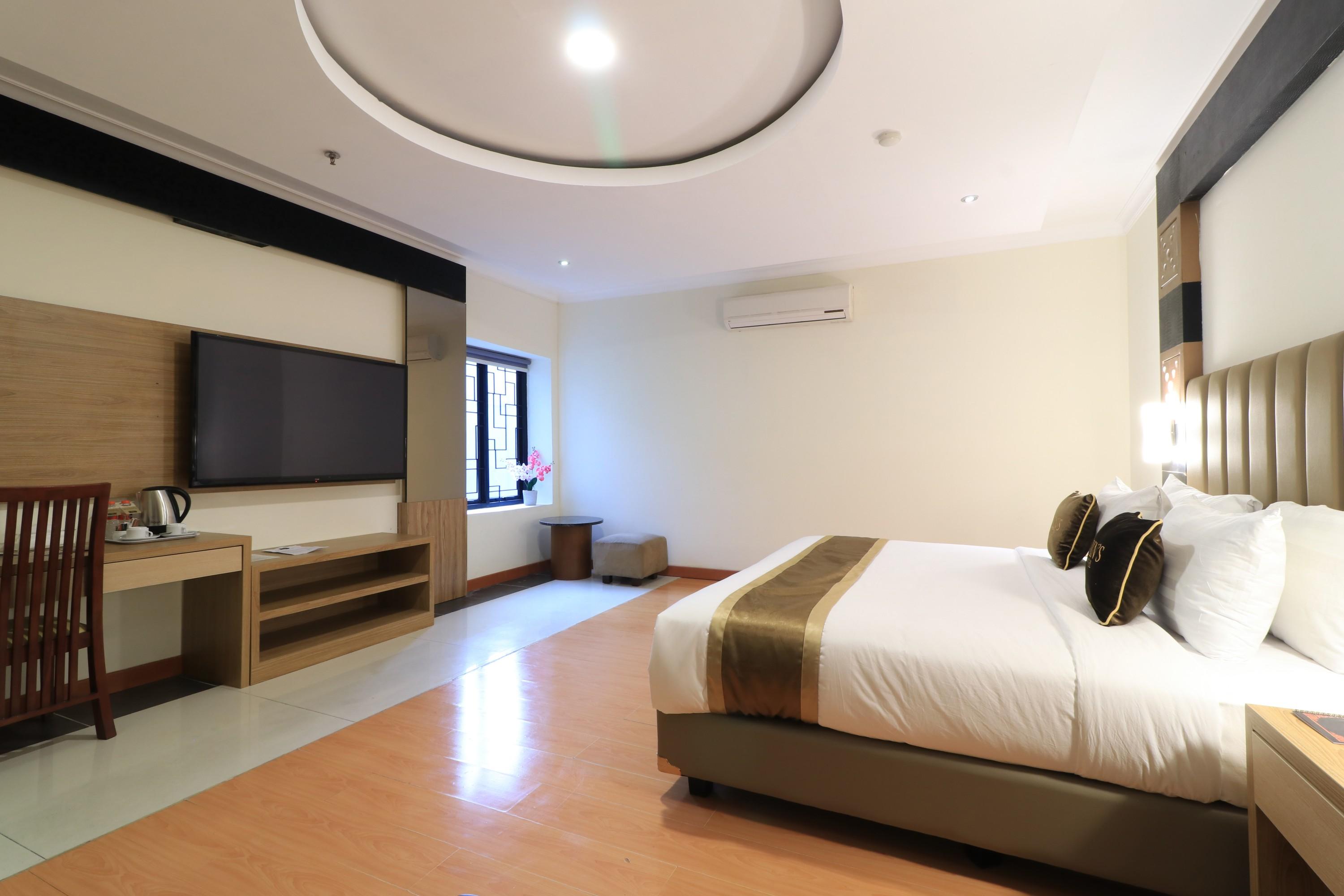 Coins Hotel Джакарта Екстер'єр фото