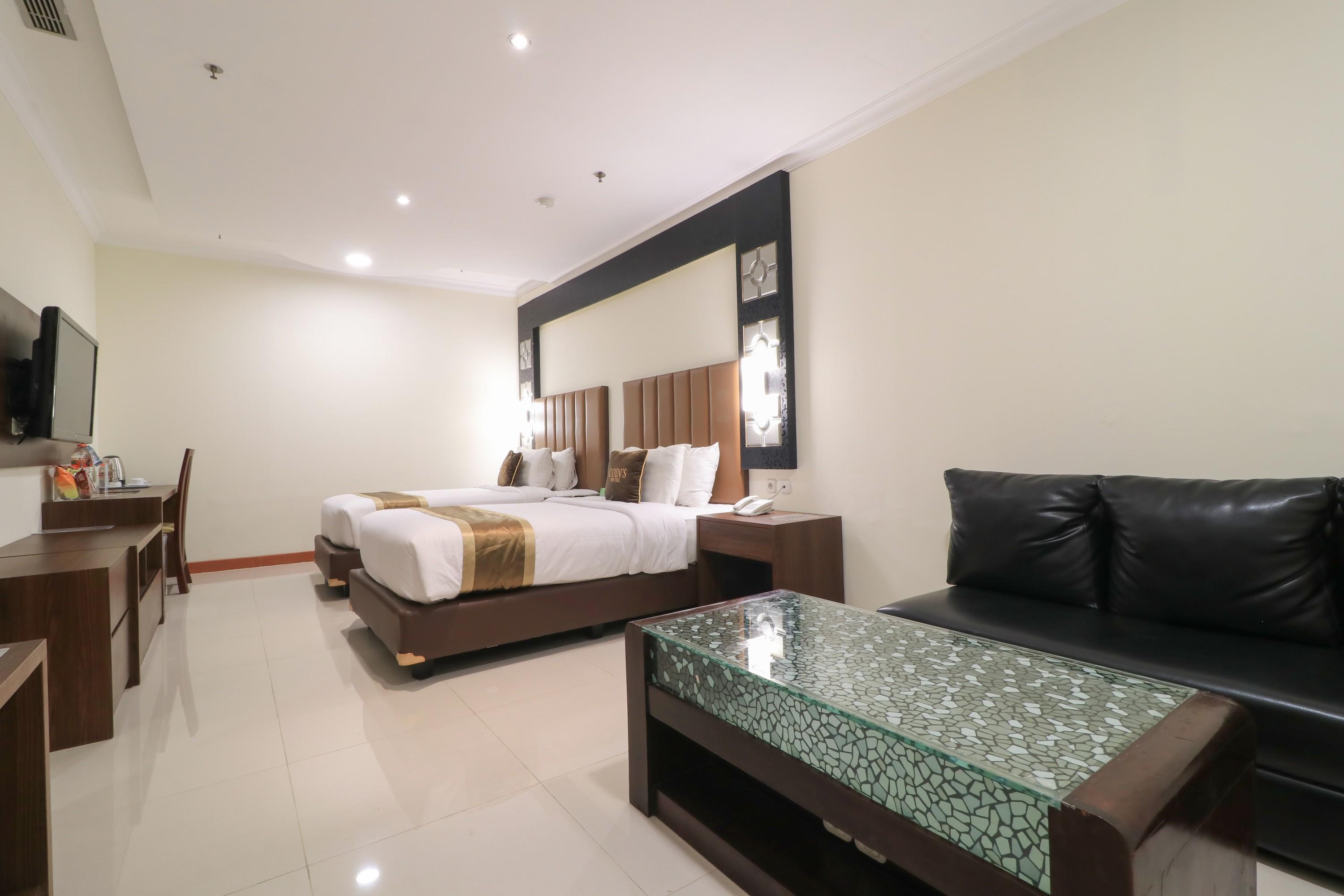 Coins Hotel Джакарта Екстер'єр фото